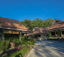 Бунгало с видом на сад в Chang Cliff Resort