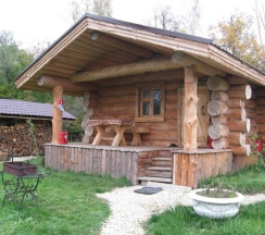 Дом № 1 с видом на сад в Дубки