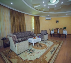 Люкс Superior с балконом и рядом с пляжем в Вилла Panorama Lux Villa