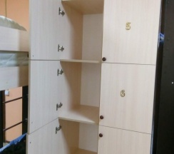 общий 8 местный номер в День и Ночь