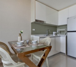 Апартаменты Luxury с балконом и с красивым видом из окна в Апартаменты Riviera Jomtien Fresh Apartments - 100 m to the beach