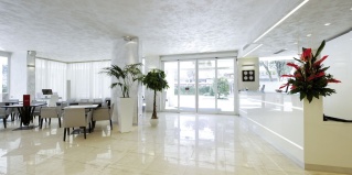 Римини: Отель Mercure Rimini Artis