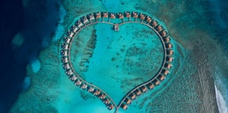 Остров Хуруэли: Курортный отель Radisson Blu Resort Maldives with 50 percent off on Sea Plane round trip 03 nights & above