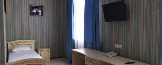 Номер стандарт с 3 односпальными кроватями в Гранд Отель