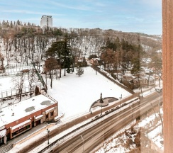 Двухкомнатный номер с балконом в Скала