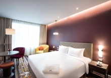 Двухместный номер Deluxe с видом на город двуспальная кровать в Mercure Bangkok Sukhumvit 24