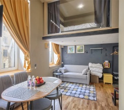 [54.2] Двухуровневые апартаменты с кондиционером у Дворцовой площади, 30 кв.м. в Darooms