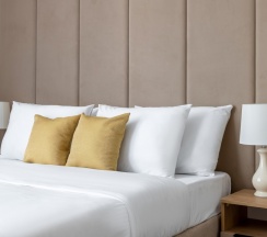 Двухместный номер с видом на город и балконом в Kinney hotel sea view