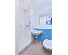 Двухместный номер Business двуспальная кровать в Travelodge Nottingham Central