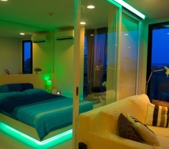 Апартаменты с балконом в Acqua Condominium 2