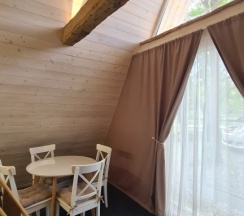 Коттедж с красивым видом из окна в Безмятежность