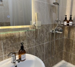 Комната полулюкс улучшенная в Ибра