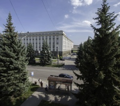 Апартаменты с 2 комнатами с красивым видом из окна в Апартаменты в Центре Города