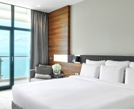 Номер Executive, с видом на море - с двуспальной кроватью в Pullman Sochi Centre