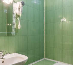 Делюкс с ванной в Myhotel24 kristalin