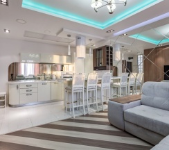 Апартаменты с красивым видом из окна в Helen apartaments