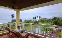 Двухместный клубный люкс Prestige двуспальная кровать в Отель Sofitel Krabi Phokeethra Golf & Spa Resort