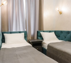 Улучшенный номер с 2 отдельными кроватями в Simple Weekend inn hotel