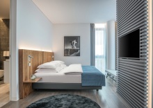 BUSINESS SUITE в Crystal House Suite Hotel&SPA