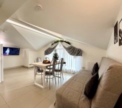 Апартаменты №1 "Стандарт" на мансардном этаже в Саквояж