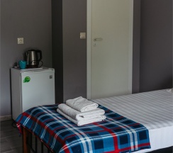 Двухместный номер с двумя односпальными кроватями в Alisa Home