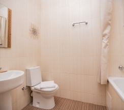 Стандарт 3-местный с двуспальной и односпальной кроватью и балконом в Джульетта