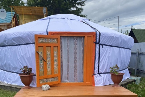 Буровщина: Кемпинг Yurt camping