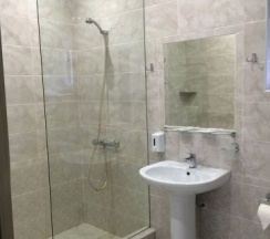 Комната в замке с одной кроватью с кухней в Валерия