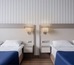 Семейный полулюкс с 2 двуспальными кроватями в Ka Royal Hotel Boutique