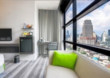 Клубный номер Standard в Holiday Inn Bangkok Sukhumvit, an IHG Hotel