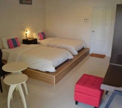 Коттедж с 6 комнатами в Phudara Resort