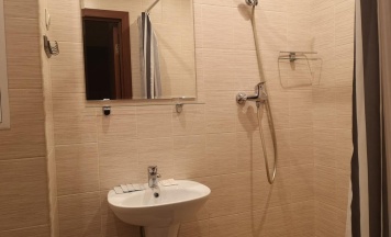 Номер комфорт с 2 односпальными кроватями в Александрия