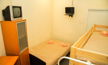 10-1 номер: место в 3-местном номере в Club 1957