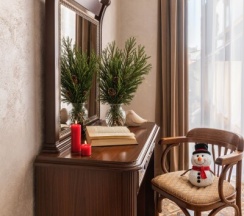 Полулюкс с балконом в Атлант