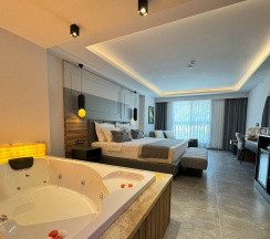 Двухместный номер Deluxe двуспальная кровать в Telmessos City Hotel ADULTS ONLY
