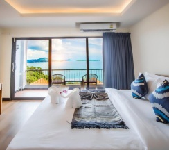 Номер Deluxe с видом на море в Samui Bayview Resort & Spa