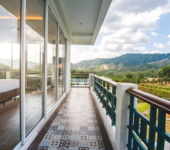 Люкс Nai Muang в Katathong Golf Resort & Spa