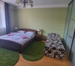 Трёхместные апартаменты c 1 комнатой в Квартира Right Room на Баумана 5а