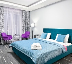 Делюкс с балконом и двуспальной кроватью в Moscow Point-Red October