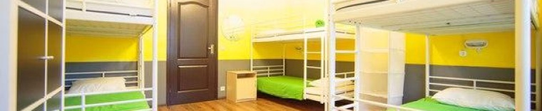 Кровать в 6-местном общем женском номере в Sweet Sleep Hostel&Hotel