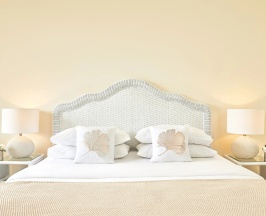 Бунгало семейное с видом на залив в Grecotel Marine Palace & Aqua Park