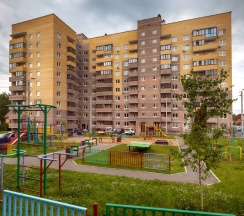 Апартаменты c 1 комнатой с балконом и с красивым видом из окна в Апартаменты Globalstay Сканди-шик с Сауной и Панорамным Видом в центре Смоленска