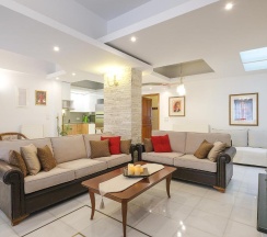 Апартаменты в Yellow Sun Marine Apt