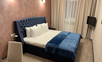 Стандартный номер с кроватью размера "king-size" в Golden