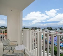 Двухместный номер Deluxe с видом на океан двуспальная кровать в Centara Karon Resort Phuket