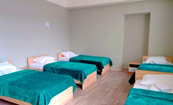 Кровать в 5-местном общем номере в Smart Hotel KDO Воронеж