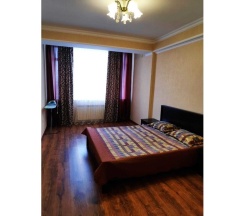 М.Горького 85Б. 2-комн.кв., 10-этаж, 126 в АнтиОтель