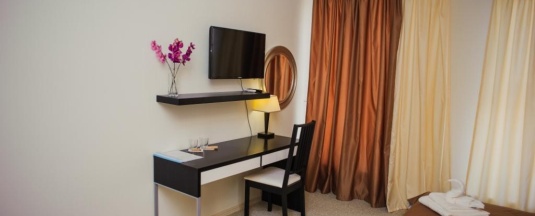 Номер стандарт с 2 односпальными кроватями в Апельсин