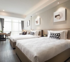 Студия Premier в Chongqing Yitang Hotel