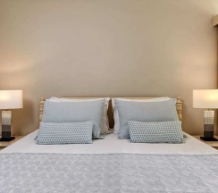 Семейный номер Standard в Aphrodite Hills Hotel